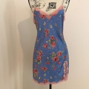 Vintage Victoria's Secret Chemise Size M-L